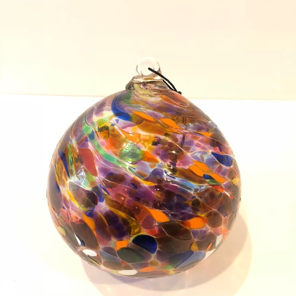 Large hand blown glass rainbow hanging sphere - Picture 2 of 7